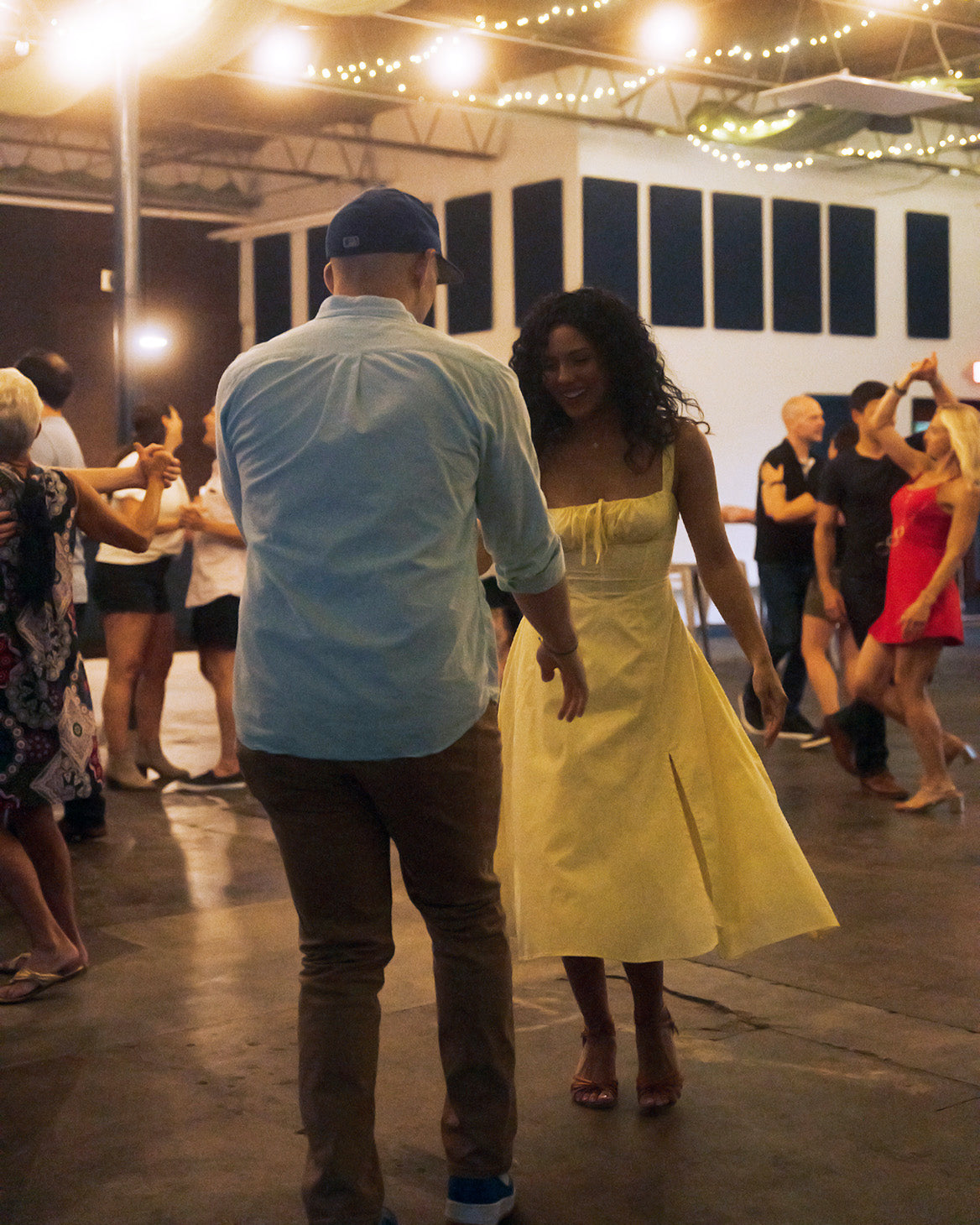 Sunday Dance Lessons at Slow Pour Brewery